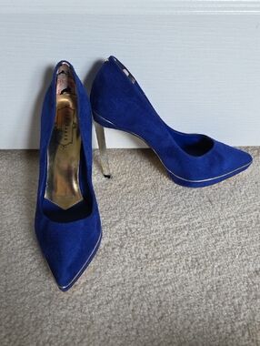 Nearly New Ted Baker Cobalt Blue Suede & Gold Pointed-Toe Stiletto Pumps